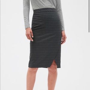 Banana Republic Factory Pencil Skirt